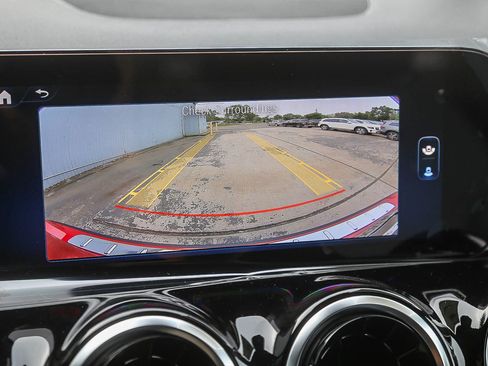 New 2026 Mercedes-Benz GLA 250 image 21