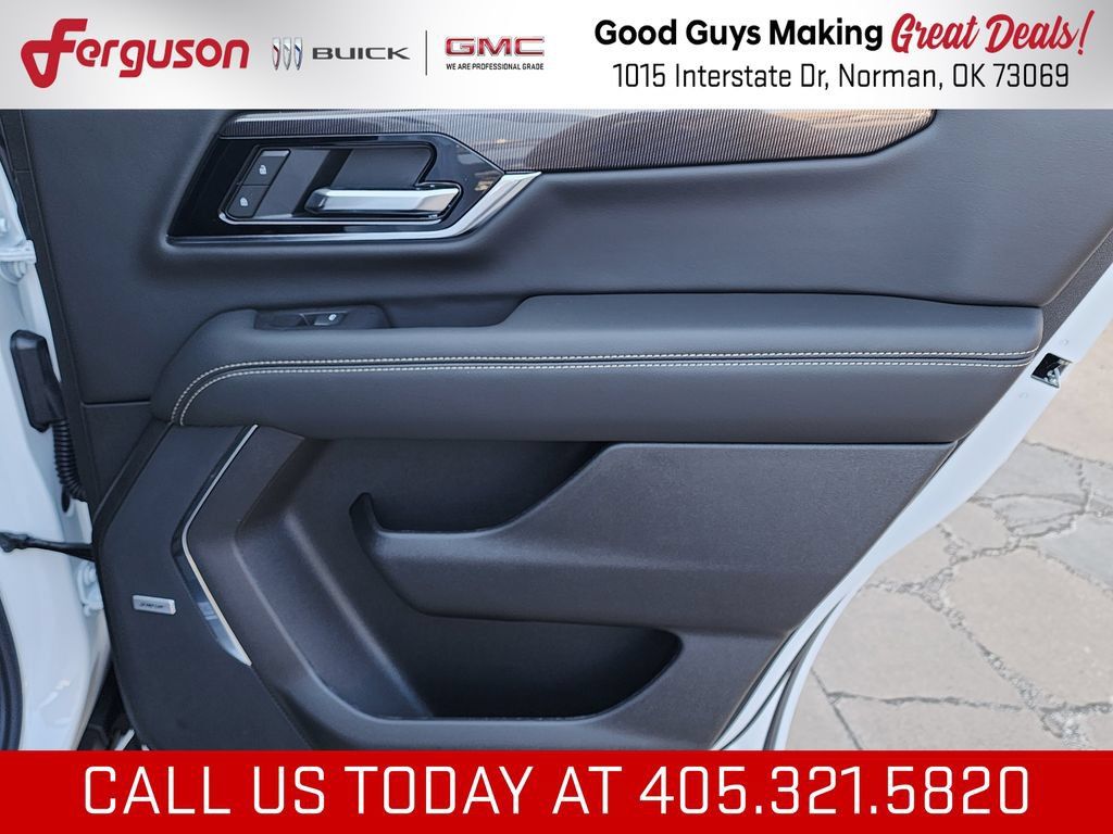 New 2026 GMC Yukon Elevation AWD/4WD image 43