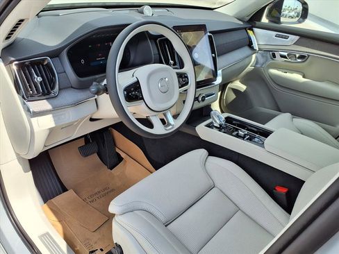 New 2026 Volvo XC90 T8 Ultra w/ Lounge Package AWD/4WD image 12