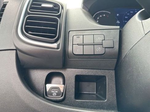 New 2024 RAM ProMaster 2500 w/ Quick Order Package 22G SLT image 10