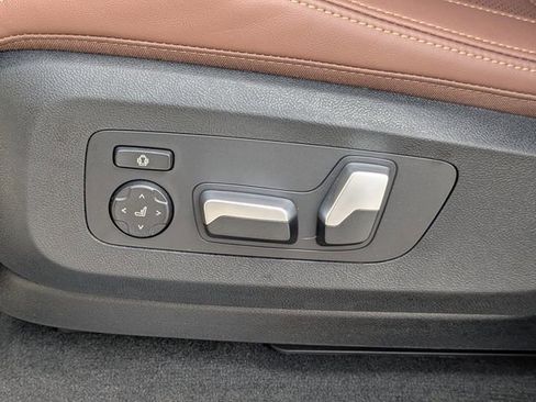 New 2026 BMW X5 sDrive40i image 20