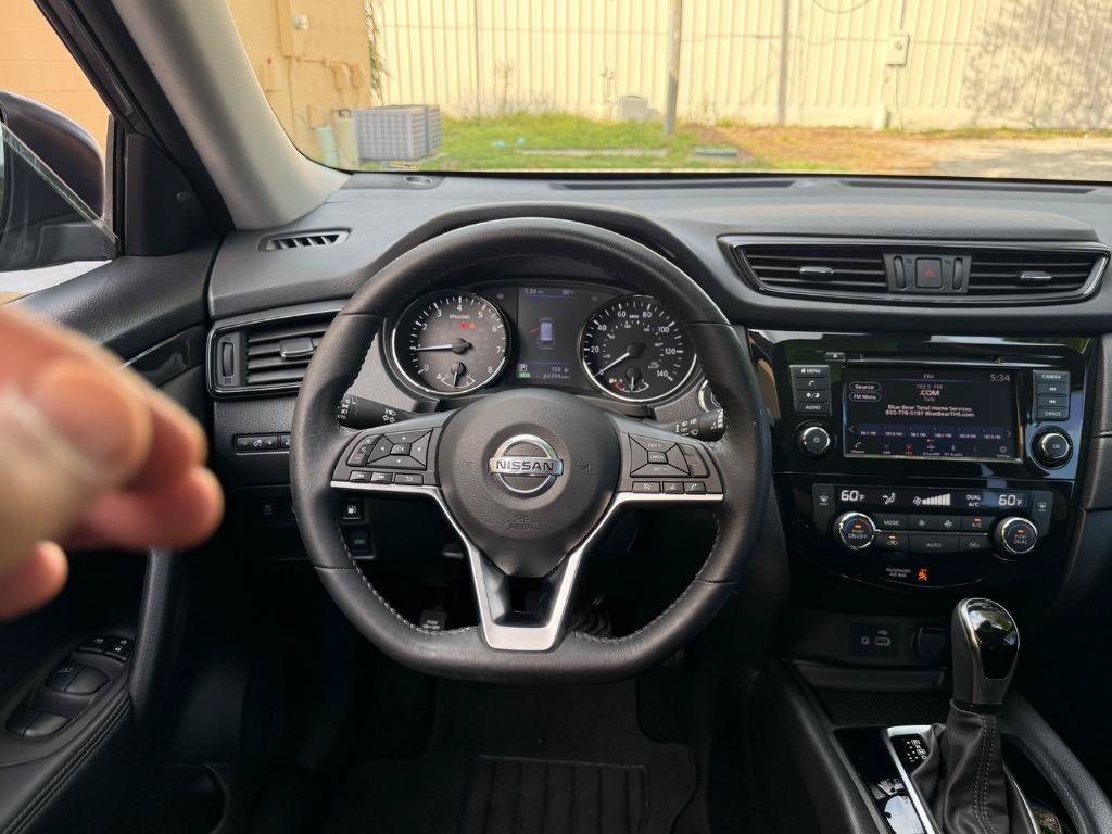 Used 2019 Nissan Rogue SV FWD image 8