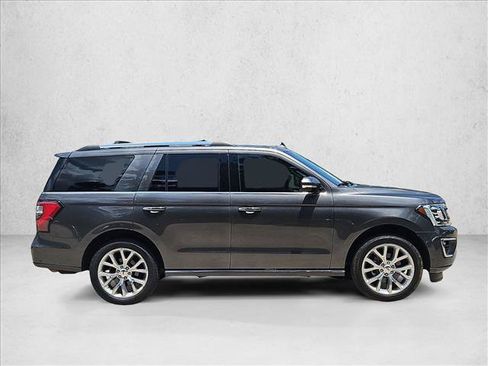 Used 2018 Ford Expedition Limited w/ Equipment Group 302A AWD/4WD image 4