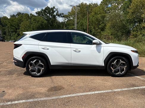 Used 2023 Hyundai Tucson Limited FWD image 3