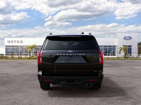 New 2027 Ford Expedition Max Active RWD image 19
