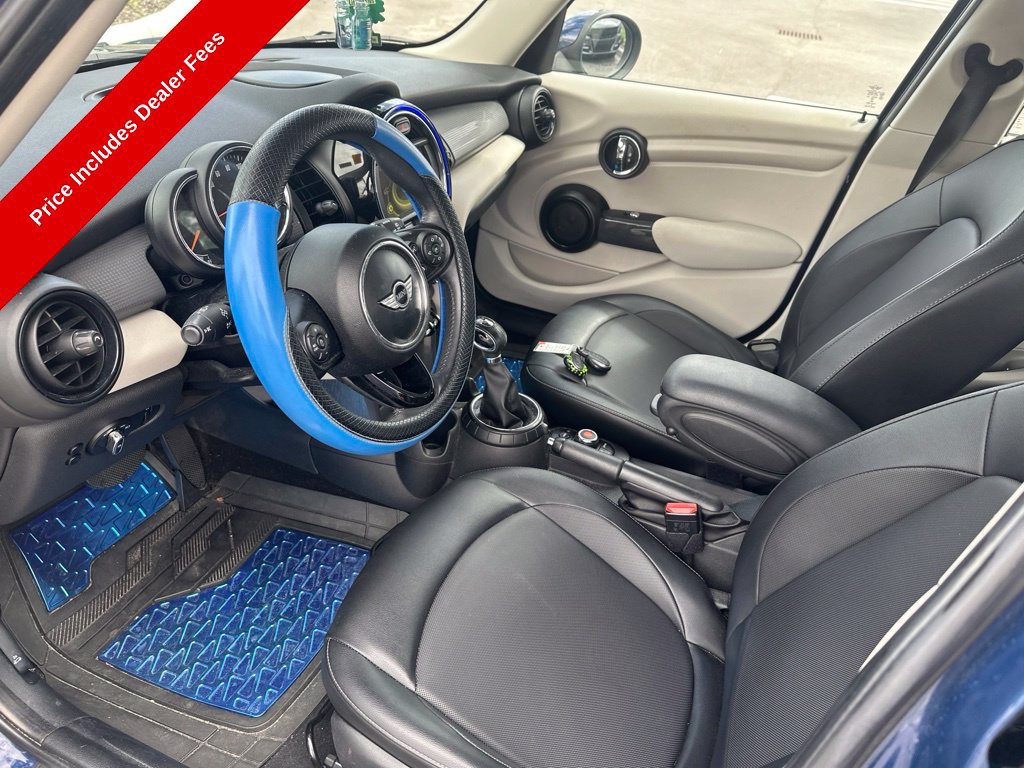 Used 2016 MINI Cooper 4-Door Hardtop FWD image 11
