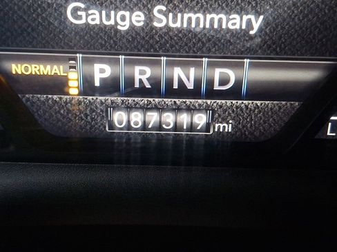 Used 2019 RAM 1500 Limited image 14