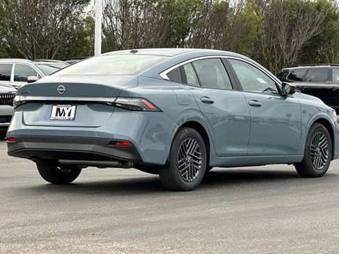 New 2026 Nissan Sentra SV w/ Floor Mat Package image 4