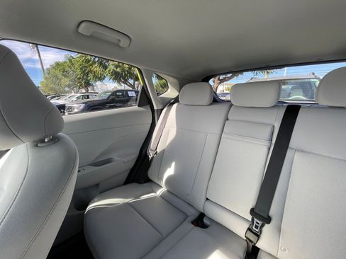 Used 2025 Hyundai Kona SEL image 39