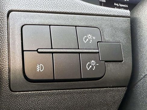 Used 2023 RAM ProMaster 2500 image 19