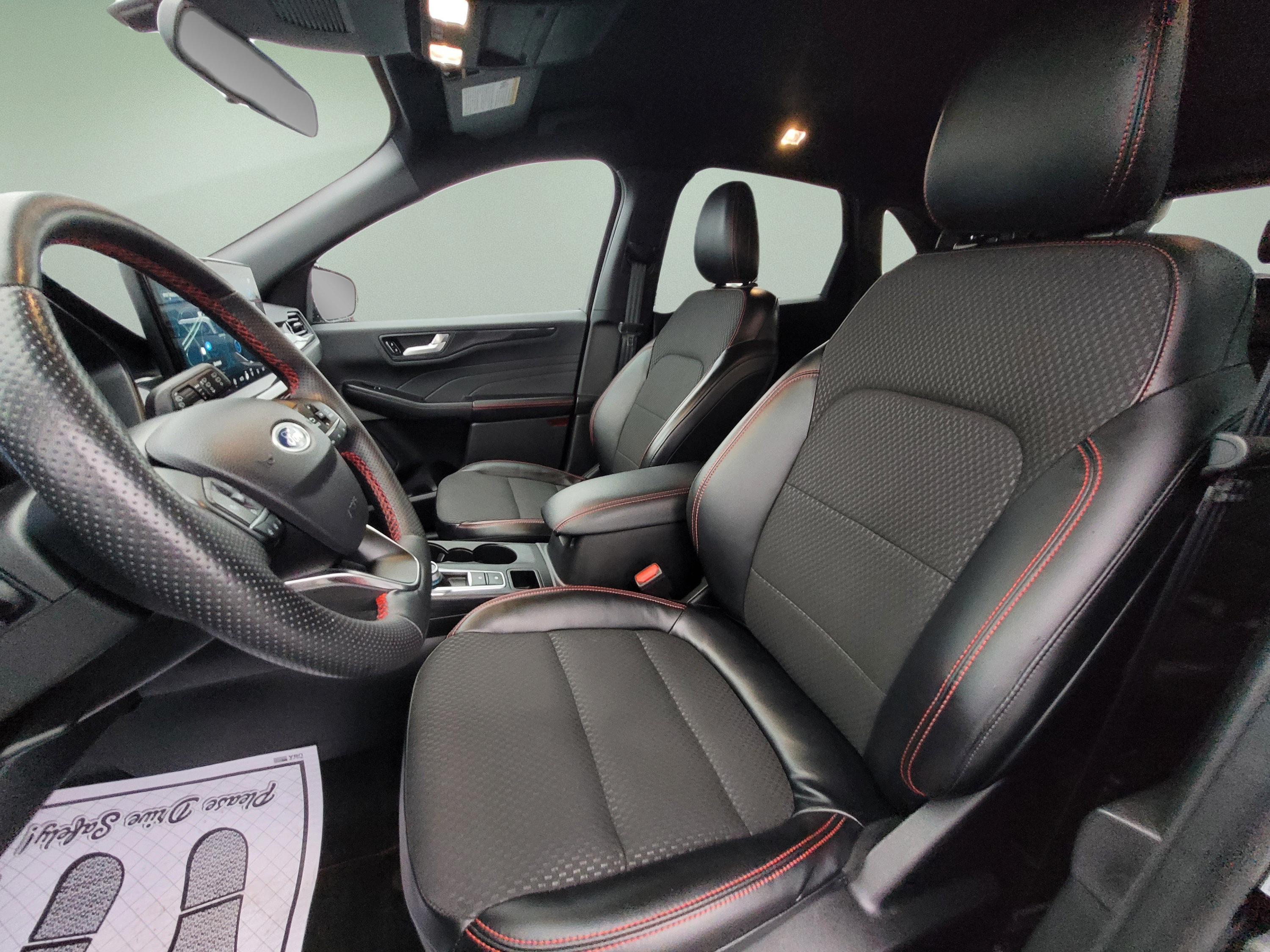 Used 2023 Ford Escape ST-Line w/ Tech Pack #1 AWD/4WD image 28