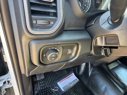 New 2026 RAM 3500 Tradesman AWD/4WD image 21