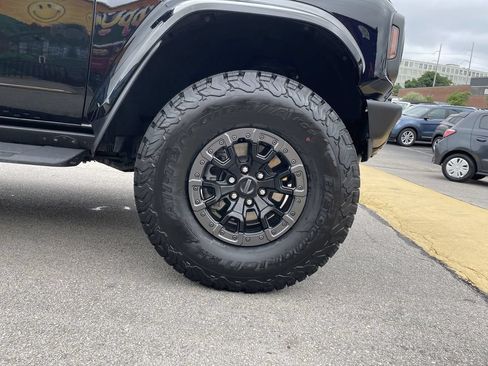 Used 2025 Ford Bronco Raptor AWD/4WD image 11