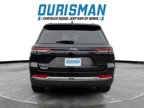 Used 2023 Jeep Grand Cherokee 4WD 4xe w/ Luxury Tech Group II image 5