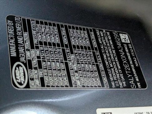 Used 2022 Land Rover Range Rover Velar R-Dynamic S image 27