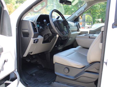 Used 2018 Ford F250 XL RWD image 17