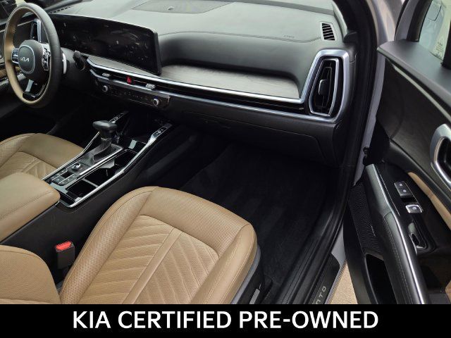 Certified 2025 Kia Sorento SX Prestige w/ Olive Brown Leather Package AWD/4WD image 7