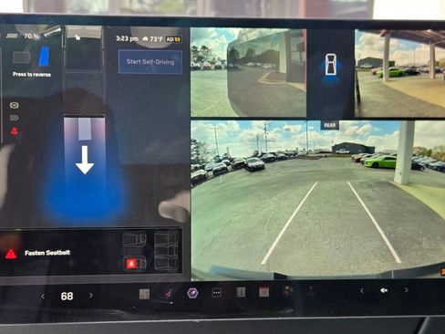 Used 2024 Tesla Cybertruck AWD Crew Cab image 33