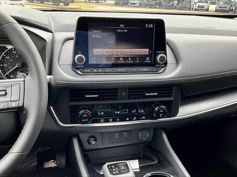 New 2026 Nissan Rogue SV image 6