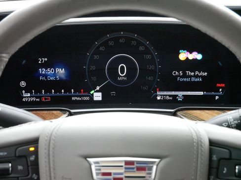 Certified 2023 Cadillac Escalade ESV Sport Platinum image 21