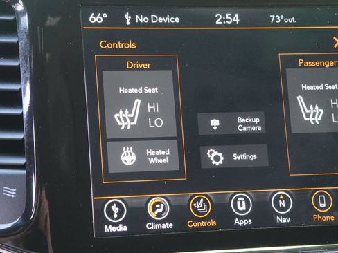 Used 2021 Jeep Grand Cherokee Limited w/ Premium Lighting Group AWD/4WD image 34