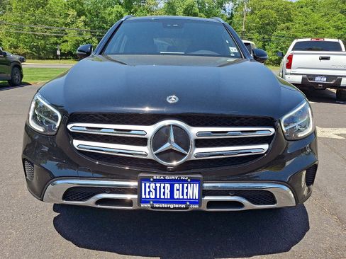 Used 2022 Mercedes-Benz GLC 300 4MATIC image 2