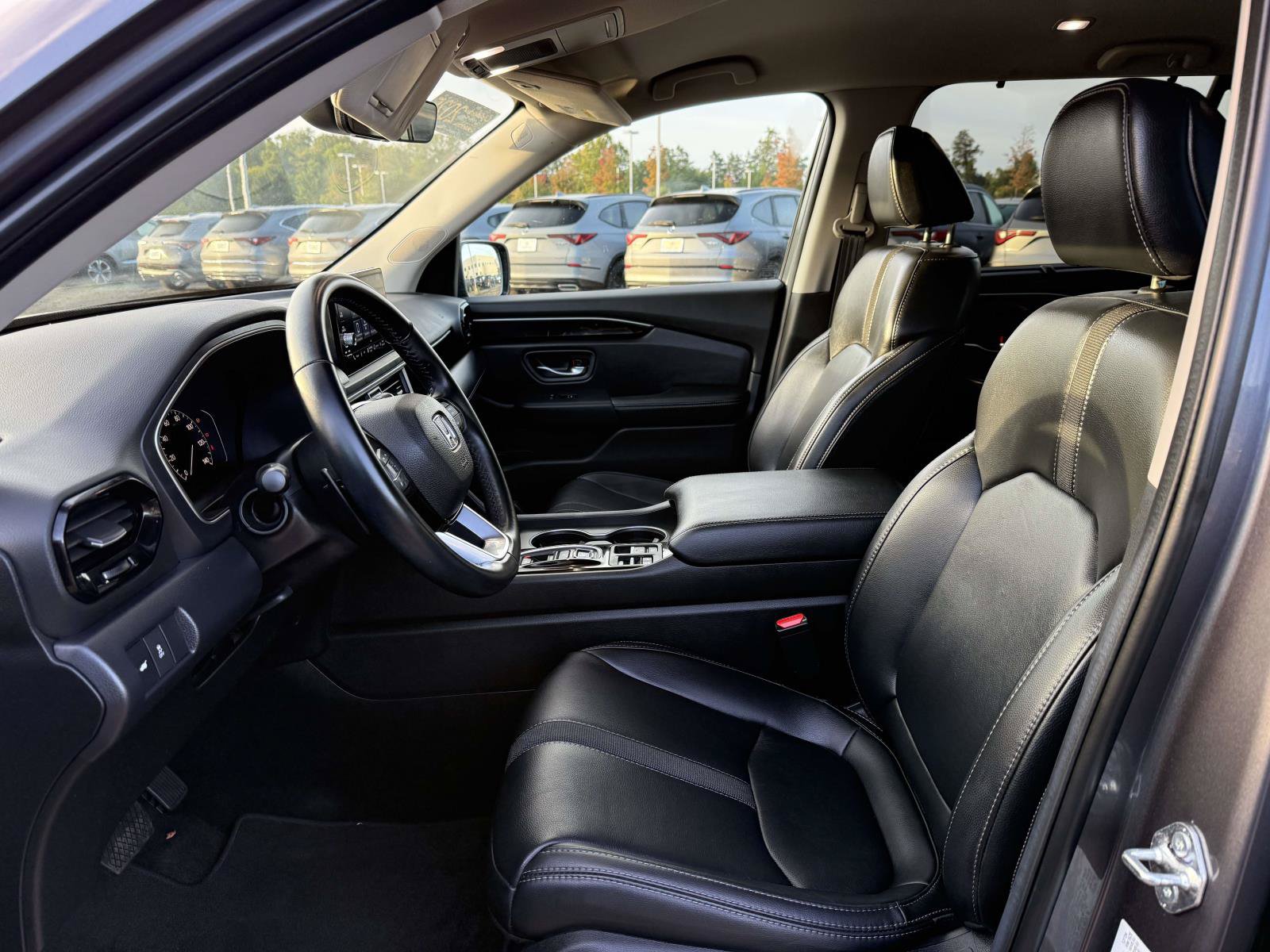 Certified 2025 Honda Pilot EX-L image 12