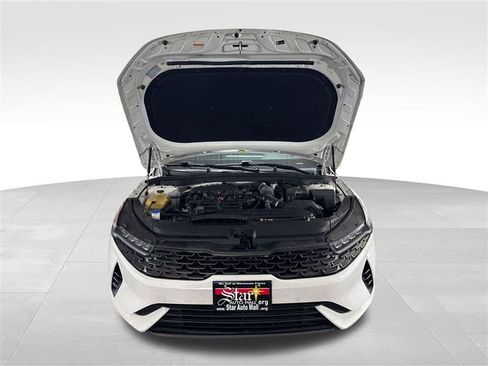 Used 2021 Kia K5 LXS image 11