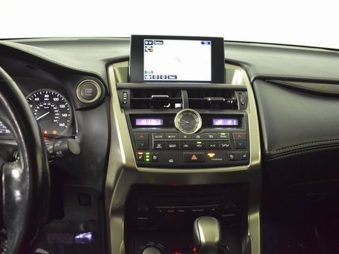 Used 2015 Lexus NX 200t 200t image 19