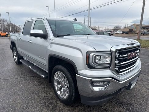 Used 2018 GMC Sierra 1500 SLT w/ SLT Premium Package image 8