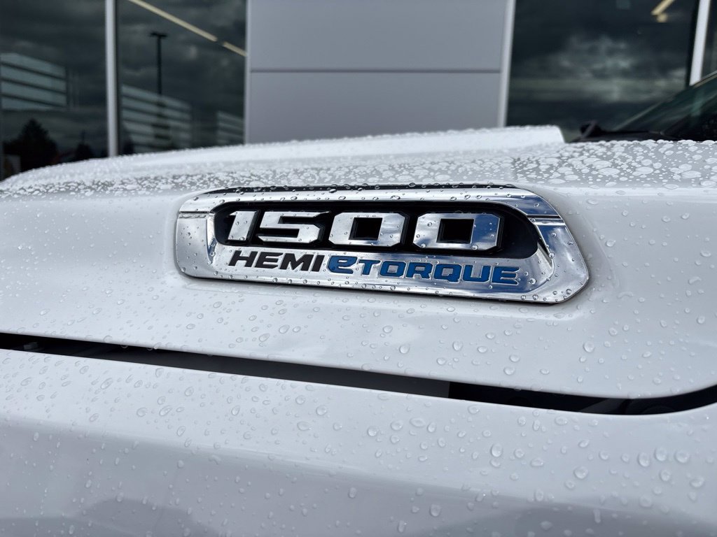 Used 2023 RAM 1500 Big Horn AWD/4WD image 17