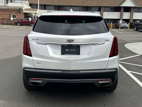 Certified 2025 Cadillac XT5 Premium Luxury w/ Technology Package image 7