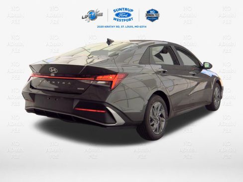 Used 2026 Hyundai Elantra Hybrid FWD image 36