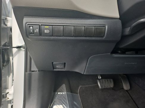 Used 2024 Toyota Corolla LE FWD image 19
