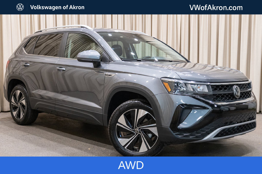 Certified 2024 Volkswagen Taos SE AWD/4WD image 1