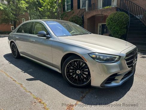 Used 2021 Mercedes-Benz S 580 4MATIC Sedan image 4