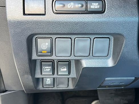 Certified 2023 Nissan Frontier SV w/ Midnight Edition Package image 12