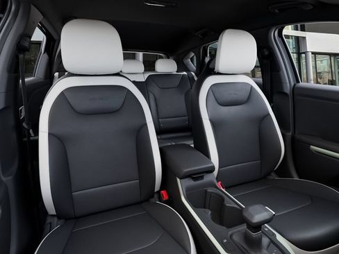 New 2026 Kia K4 EX FWD image 16