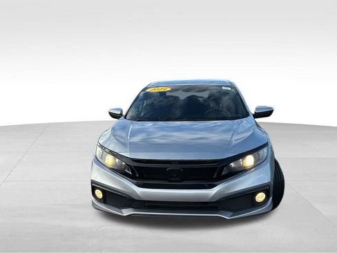 Used 2019 Honda Civic Sport image 2
