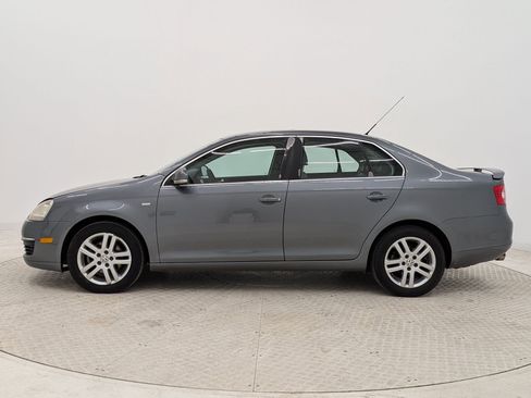 Used 2007 Volkswagen Jetta Wolfsburg Edition image 2