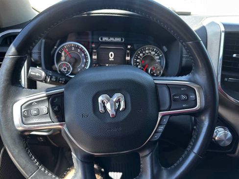Used 2022 RAM 1500 Laramie AWD/4WD image 15