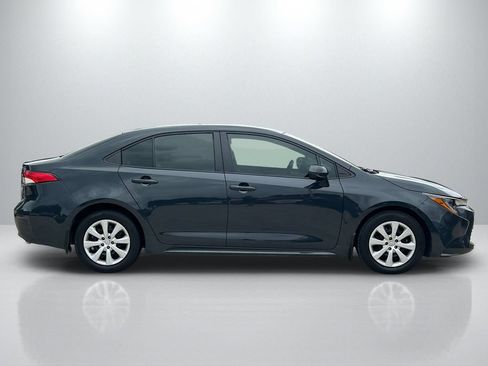 Used 2024 Toyota Corolla LE FWD image 4