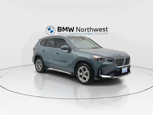 Used 2025 BMW X1 xDrive28i w/ Technology Package AWD/4WD image 6