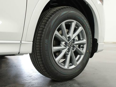 New 2025 MAZDA CX-5 AWD 2.5 S w/ Preferred Package image 11