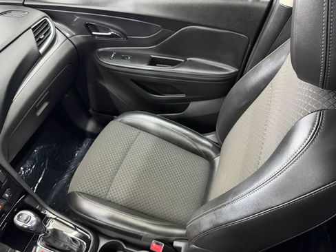Used 2019 Buick Encore Preferred FWD image 41
