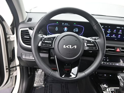 Certified 2026 Kia Seltos S AWD/4WD image 35