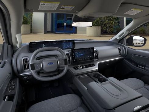 New 2026 Ford Expedition Active AWD/4WD image 10