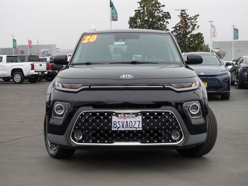 Used 2020 Kia Soul EX image 3
