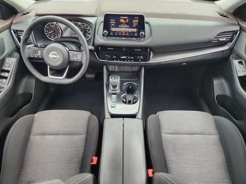 Used 2022 Nissan Rogue SV FWD image 19