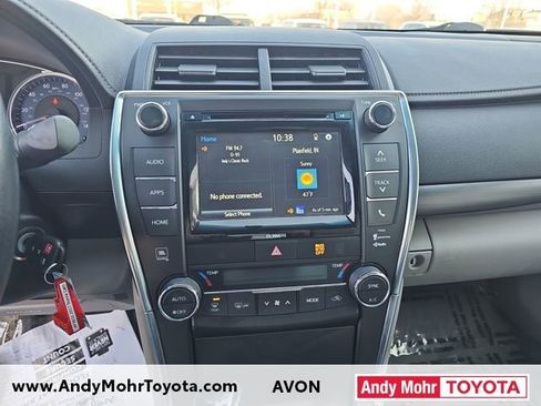 Used 2017 Toyota Camry XLE image 19